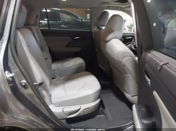 5TDKDRBH1RS541475 2024 TOYOTA HIGHLANDER - Image 8