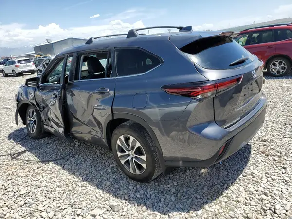 5TDKDRBH1RS543064 2024 TOYOTA HIGHLANDER - Image 2