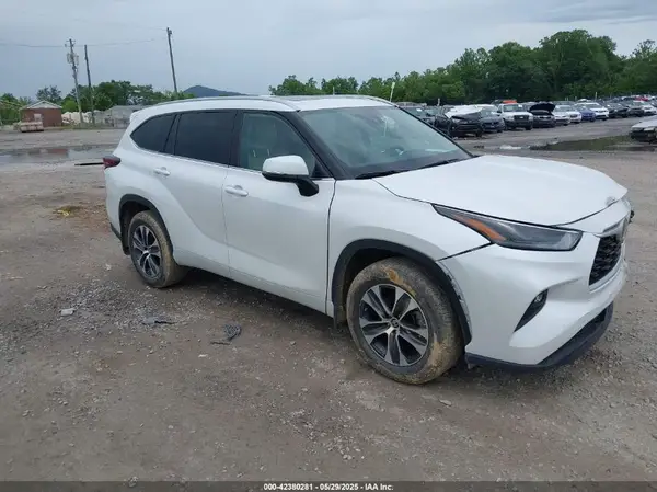 5TDKDRBH1RS551813 2024 TOYOTA HIGHLANDER - Image 1