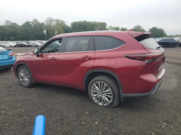 5TDKDRBH1RS566103 2024 TOYOTA HIGHLANDER - Image 2