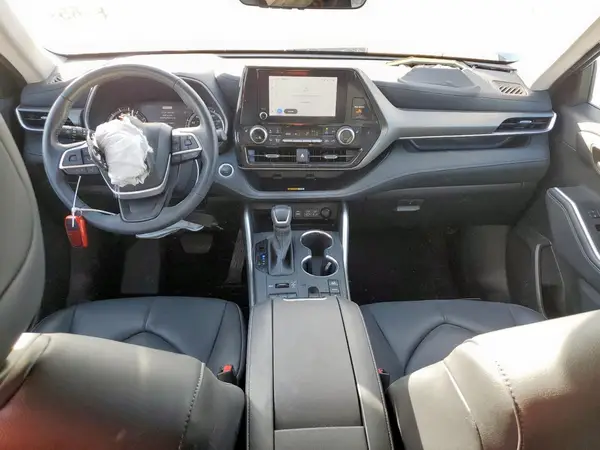 5TDKDRBH1RS566702 2024 TOYOTA HIGHLANDER - Image 8