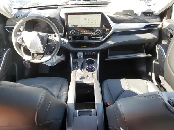 5TDKDRBH1RS569096 2024 TOYOTA HIGHLANDER - Image 8