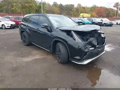5TDKDRBH1RS569227 2024 TOYOTA HIGHLANDER