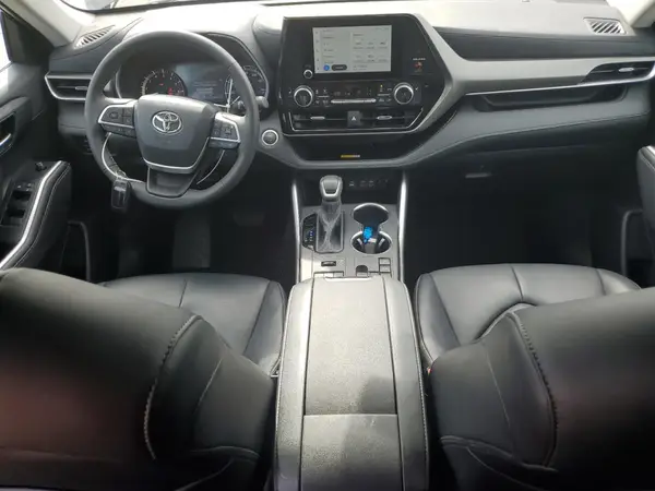 5TDKDRBH1RS569244 2024 TOYOTA HIGHLANDER - Image 8