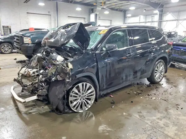 5TDKDRBH1SS576555 2025 TOYOTA HIGHLANDER - Image 1