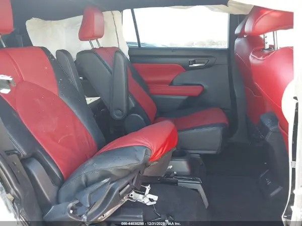 5TDKDRBH1SS582730 2025 TOYOTA HIGHLANDER - Image 8