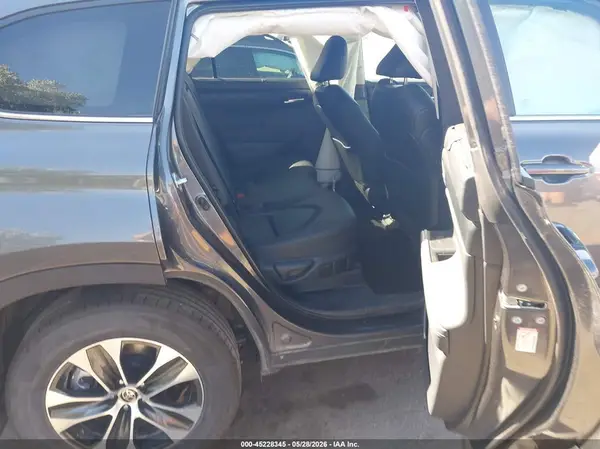 5TDKDRBH1SS588656 2025 TOYOTA HIGHLANDER - Image 8