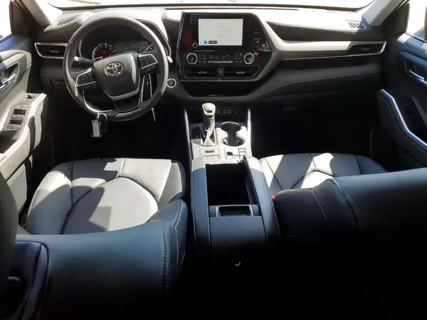 5TDKDRBH1TS603352 2026 TOYOTA HIGHLANDER - Image 8