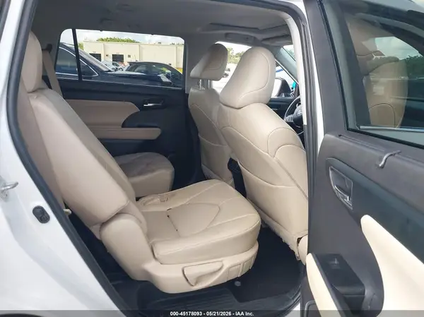 5TDKDRBH2PS005406 2023 TOYOTA HIGHLANDER - Image 8