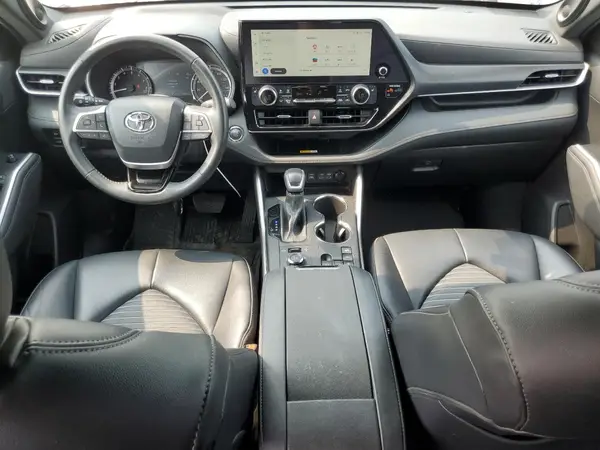 5TDKDRBH2PS015515 2023 TOYOTA HIGHLANDER - Image 8