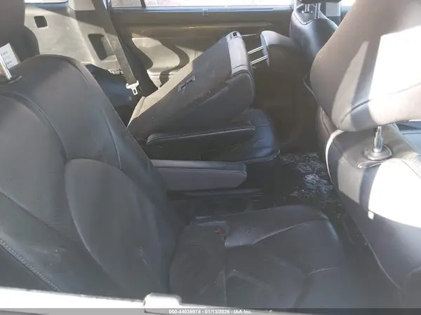 5TDKDRBH2PS017698 2023 TOYOTA HIGHLANDER - Image 8