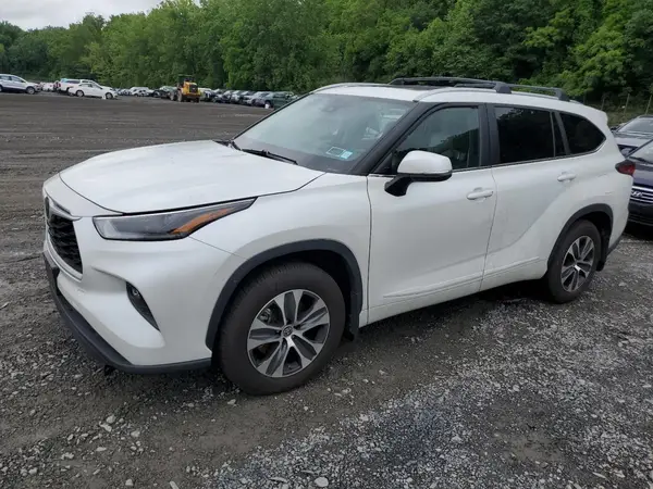 5TDKDRBH2PS024392 2023 TOYOTA HIGHLANDER - Image 1