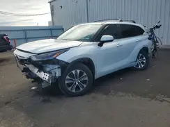 5TDKDRBH2PS027955 2023 TOYOTA HIGHLANDER