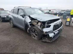 5TDKDRBH2PS029818 2023 TOYOTA HIGHLANDER