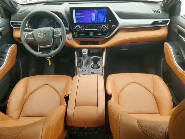 5TDKDRBH2PS046537 2023 TOYOTA HIGHLANDER - Image 8