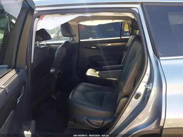 5TDKDRBH2PS047171 2023 TOYOTA HIGHLANDER - Image 8