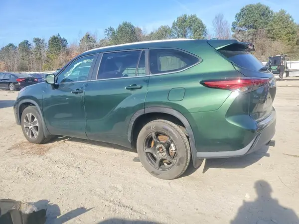 5TDKDRBH2PS500236 2023 TOYOTA HIGHLANDER - Image 2