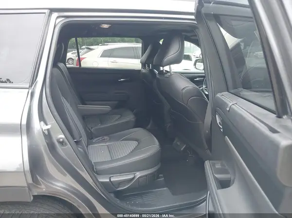 5TDKDRBH2PS507641 2023 TOYOTA HIGHLANDER - Image 8
