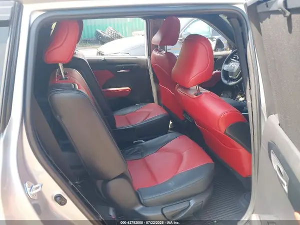 5TDKDRBH2PS507672 2023 TOYOTA HIGHLANDER - Image 8