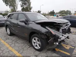5TDKDRBH2PS522205 2023 TOYOTA HIGHLANDER
