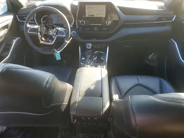 5TDKDRBH2PS525816 2023 TOYOTA HIGHLANDER - Image 8