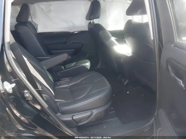 5TDKDRBH2PS526223 2023 TOYOTA HIGHLANDER - Image 8