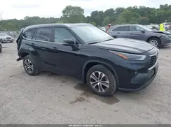 5TDKDRBH2PS526593 2023 TOYOTA HIGHLANDER