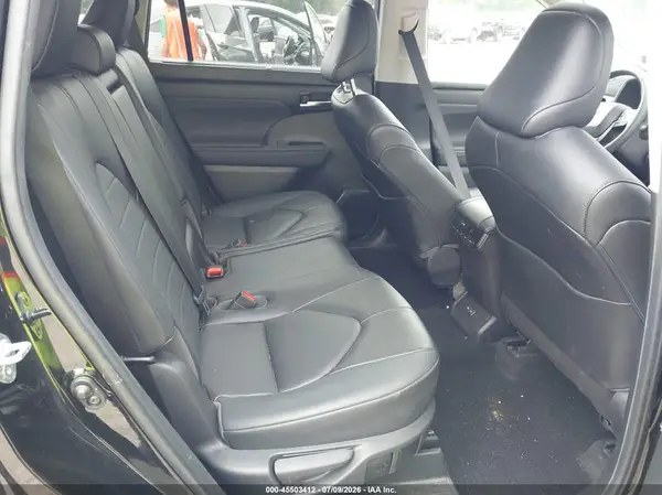 5TDKDRBH2PS526593 2023 TOYOTA HIGHLANDER - Image 8