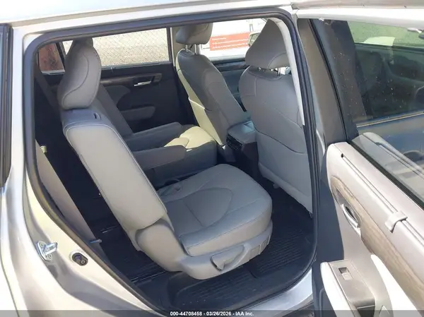 5TDKDRBH2RS532025 2024 TOYOTA HIGHLANDER - Image 8