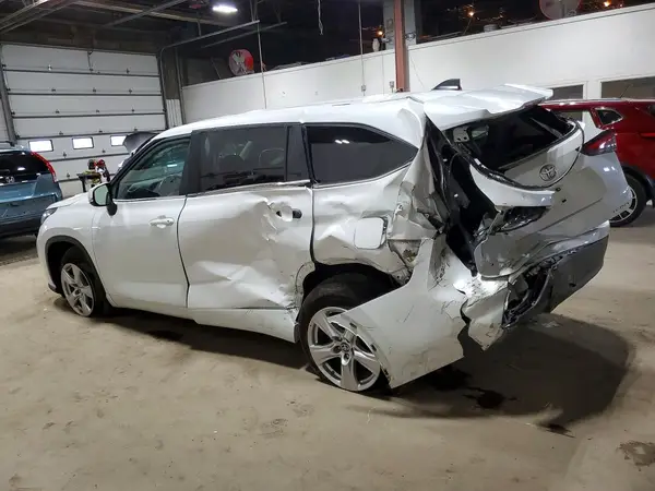 5TDKDRBH2RS533708 2024 TOYOTA HIGHLANDER - Image 2