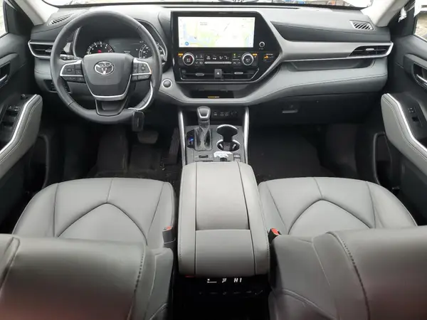 5TDKDRBH2RS542778 2024 TOYOTA HIGHLANDER - Image 8