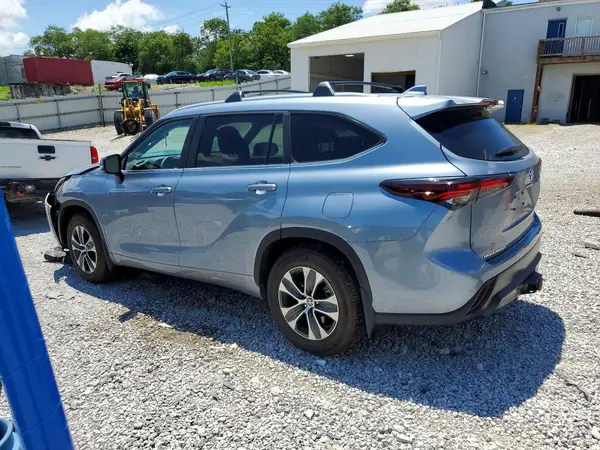 5TDKDRBH2RS551951 2024 TOYOTA HIGHLANDER - Image 2