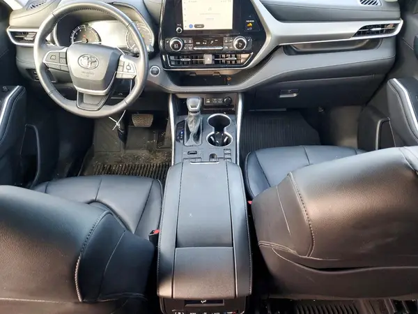 5TDKDRBH2RS568653 2024 TOYOTA HIGHLANDER - Image 8