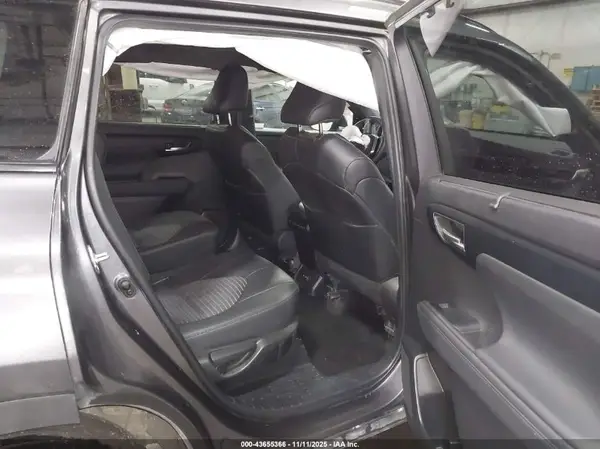 5TDKDRBH2RS570791 2024 TOYOTA HIGHLANDER - Image 8