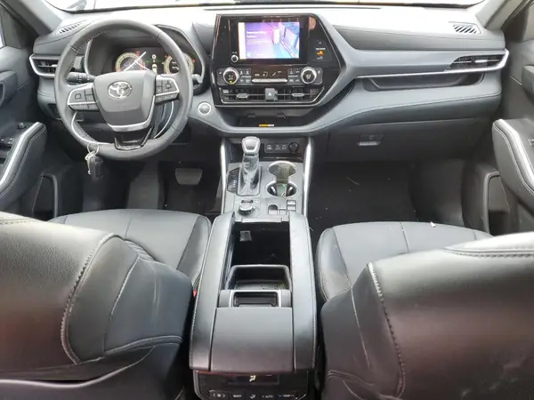 5TDKDRBH2SS576631 2025 TOYOTA HIGHLANDER - Image 8