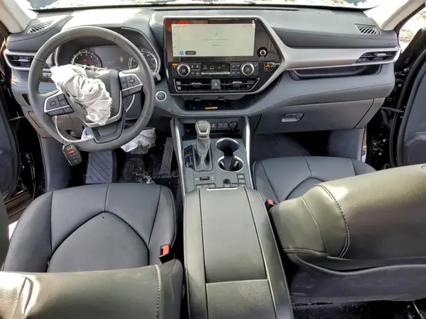 5TDKDRBH2SS580260 2025 TOYOTA HIGHLANDER - Image 8