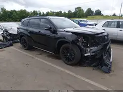 5TDKDRBH2SS581098 2025 TOYOTA HIGHLANDER