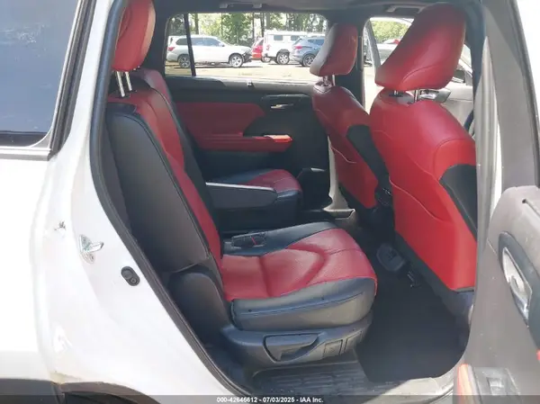 5TDKDRBH3PS001445 2023 TOYOTA HIGHLANDER - Image 8