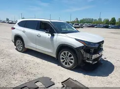 5TDKDRBH3PS015846 2023 TOYOTA HIGHLANDER