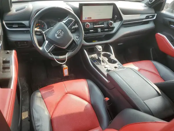 5TDKDRBH3PS019024 2023 TOYOTA HIGHLANDER - Image 8