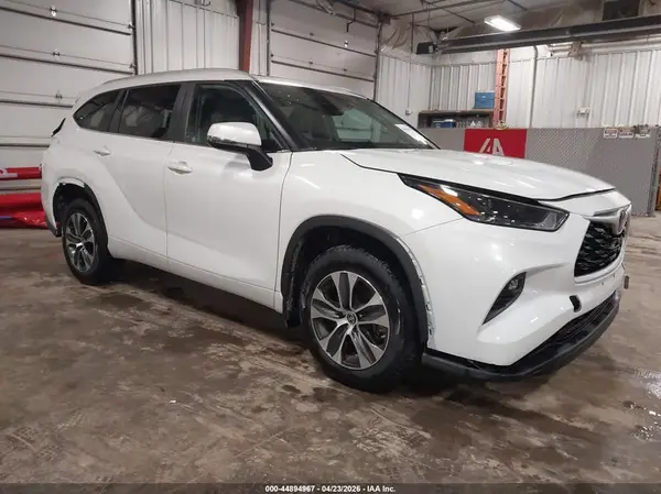 5TDKDRBH3PS022215 2023 TOYOTA HIGHLANDER - Image 1