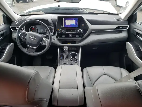 5TDKDRBH3PS029617 2023 TOYOTA HIGHLANDER - Image 8