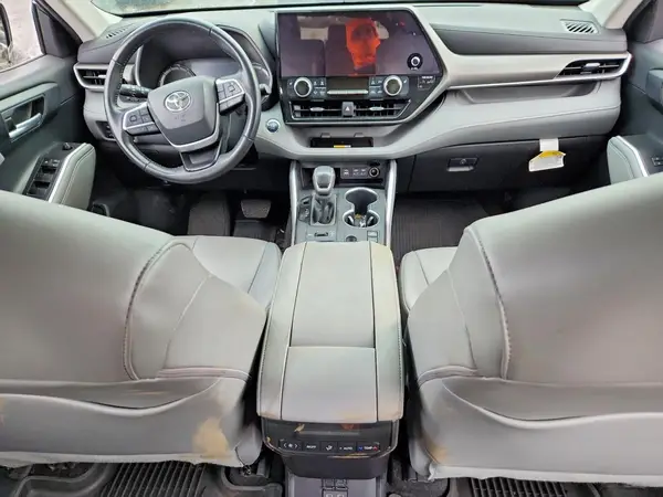 5TDKDRBH3PS031075 2023 TOYOTA HIGHLANDER - Image 8
