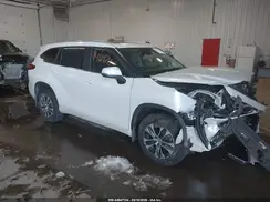 5TDKDRBH3PS043498 2023 TOYOTA HIGHLANDER