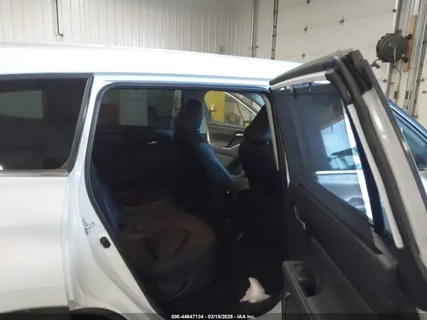 5TDKDRBH3PS043498 2023 TOYOTA HIGHLANDER - Image 8