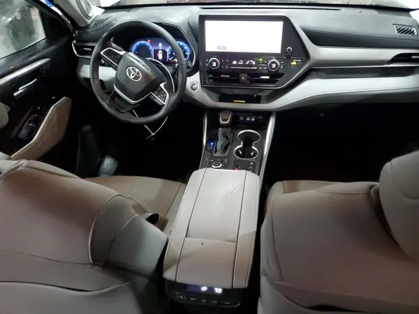 5TDKDRBH3PS046188 2023 TOYOTA HIGHLANDER - Image 8