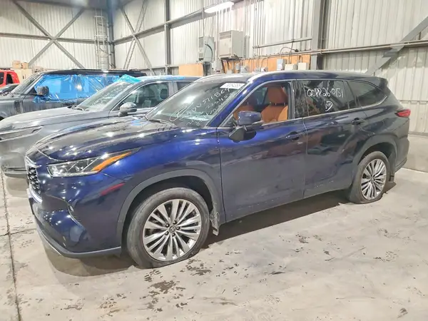 5TDKDRBH3PS047972 2023 TOYOTA HIGHLANDER - Image 1