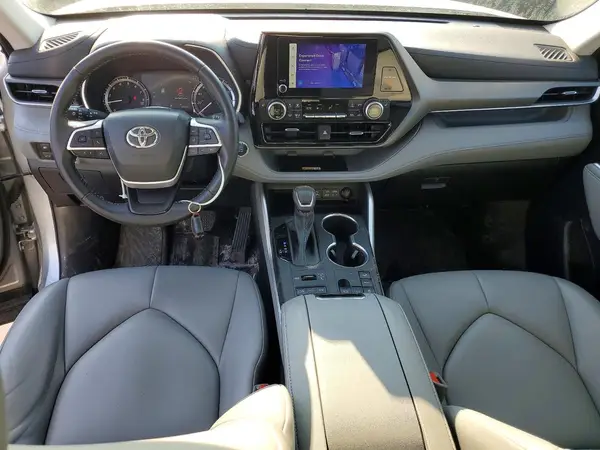 5TDKDRBH3PS502612 2023 TOYOTA HIGHLANDER - Image 8