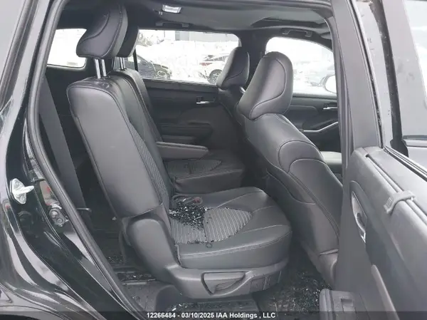 5TDKDRBH3PS504540 2023 TOYOTA HIGHLANDER - Image 8
