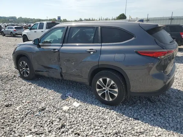 5TDKDRBH3PS505445 2023 TOYOTA HIGHLANDER - Image 2